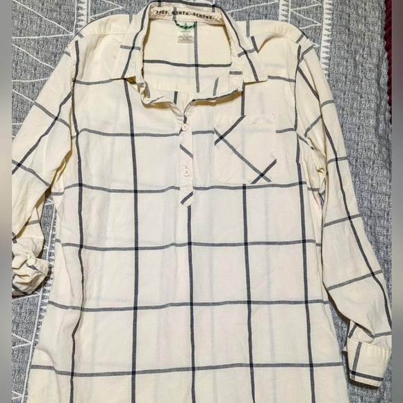 True North Strong, NWOT casual ladies shirt, size XL - Picture 3 of 13